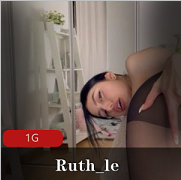 OnlyFans欧美粉嫩女神（Ruth_le）