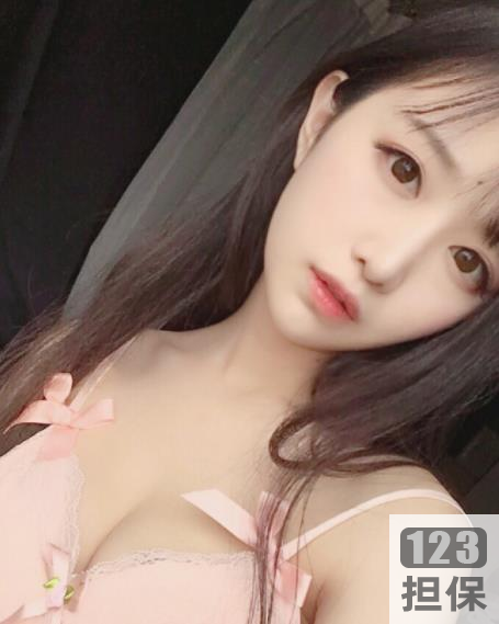 德克萨斯的领导女神《小鹿鹿》圣诞六花