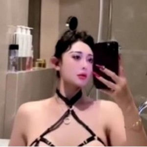 OnlyFans震撼人体寿司大餐，1V1.3G多人运动享受颜值身材